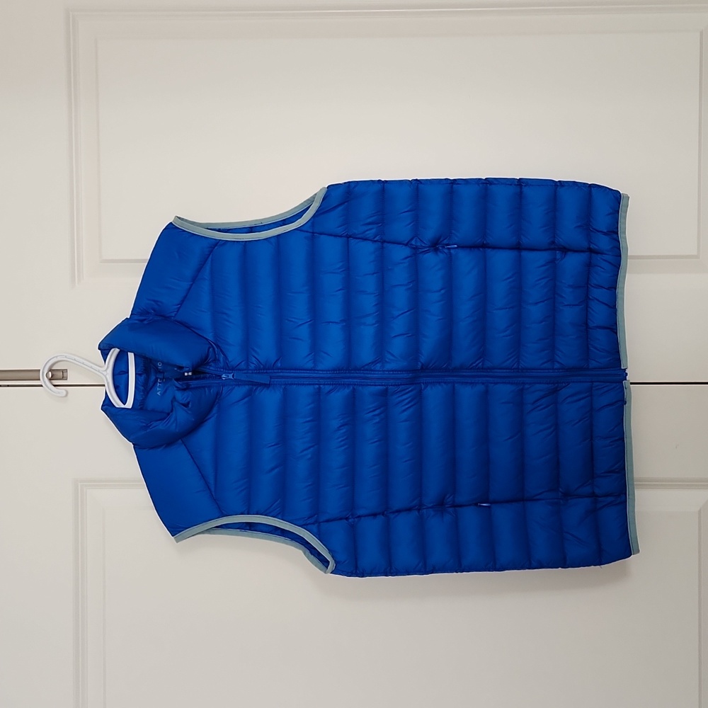 Men blue medium puffer vest